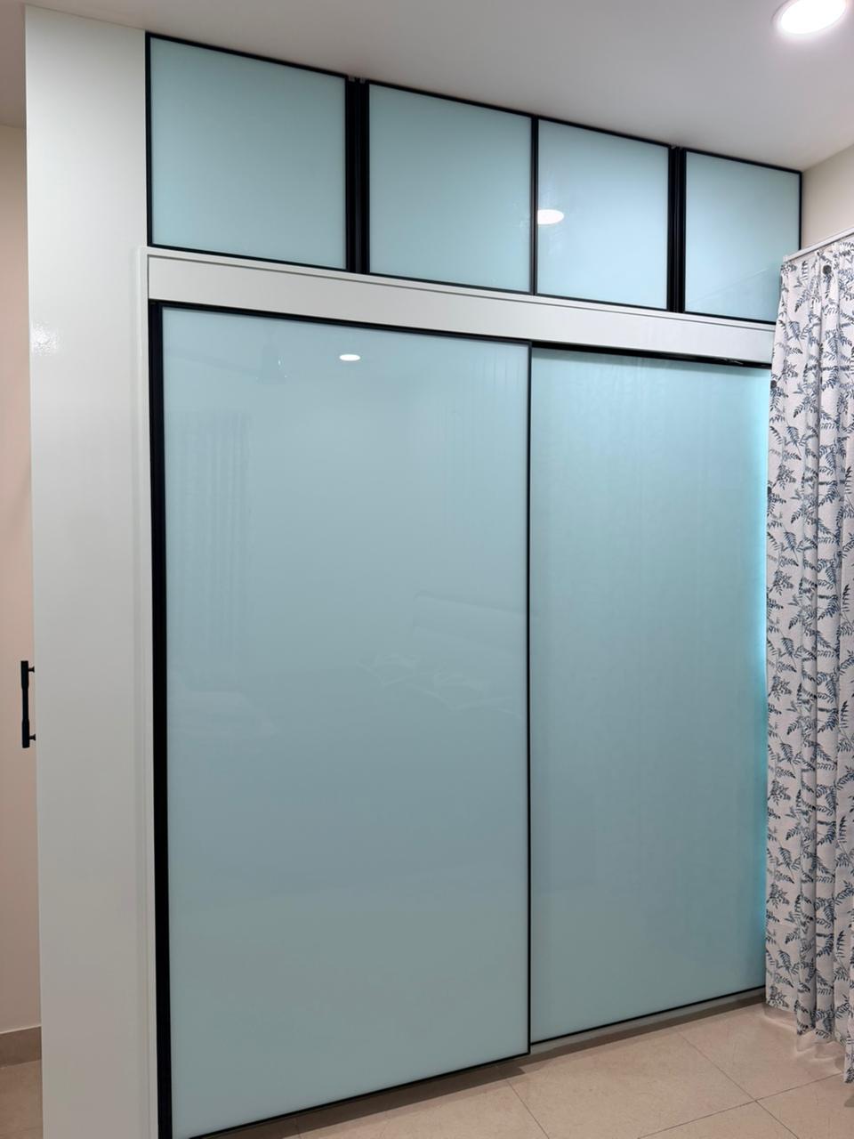 Sliding wardrobe bedroom storage design for modern apartments