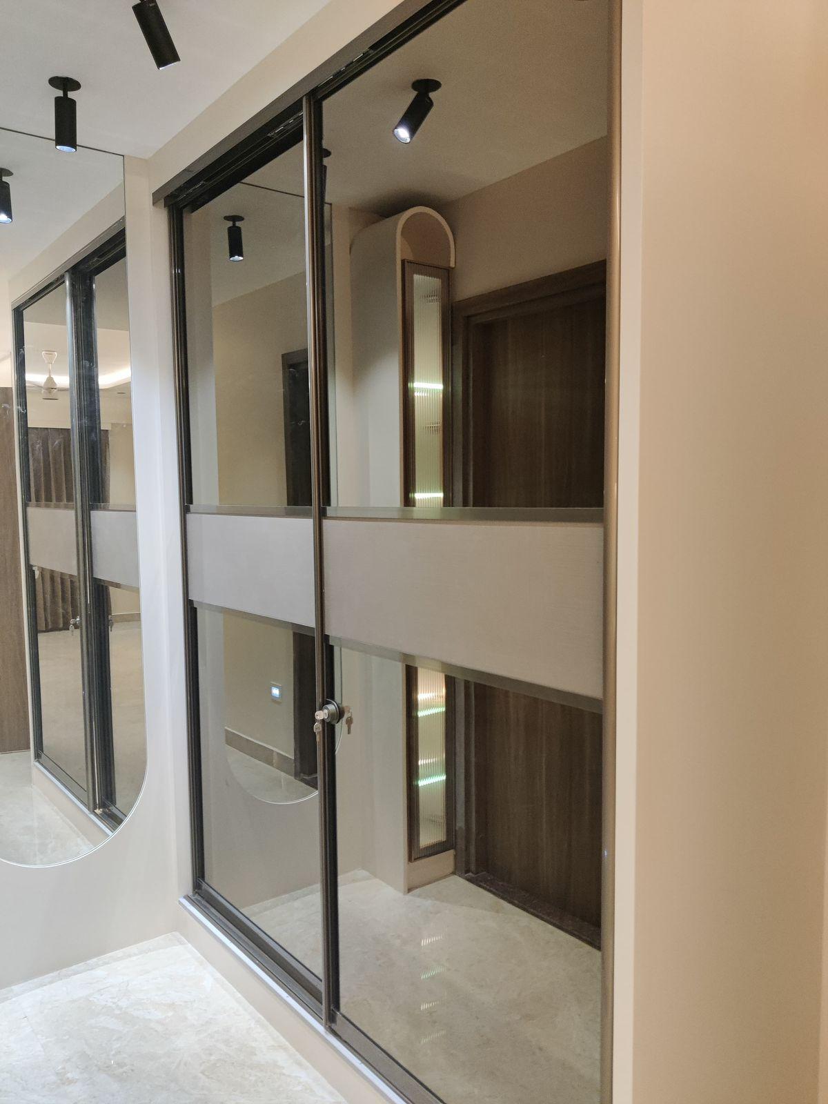 Glass partition space planning for modern home interiors